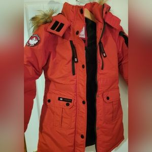 Canada Weather Gear Kids Medium Size 10/12